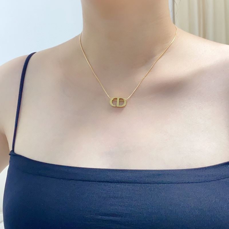 ch**an D*or necklaces